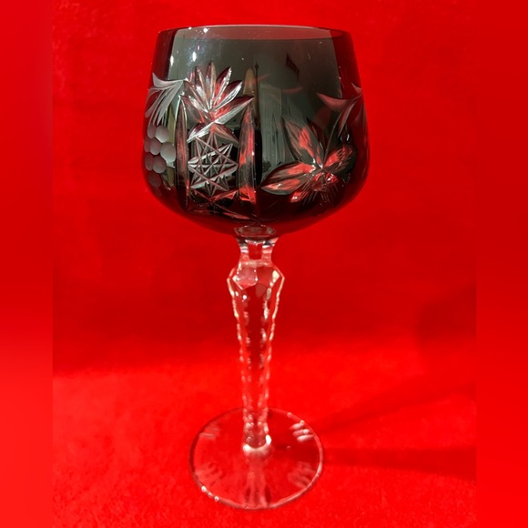 Set of 2 Vintage Oxblood Red Cut Clear Bohemian Czech Wine/Water Goblet - Picture 1 of 3